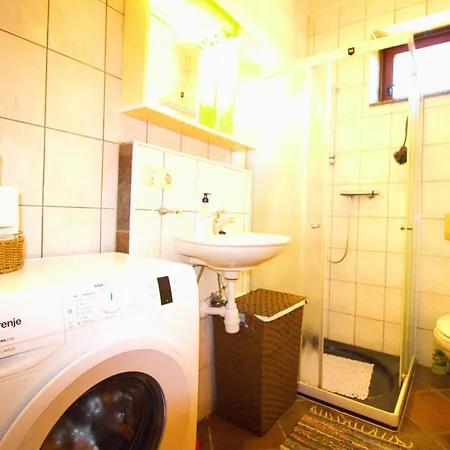 Obiteljska Kuca Za Odmor A4