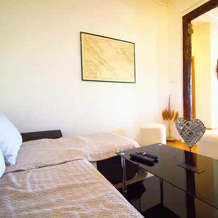 Obiteljska Kuca Za Odmor A4 *