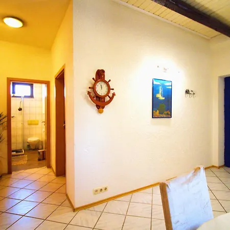 Casa de Férias Obiteljska Kuca Za Odmor A4 Murter