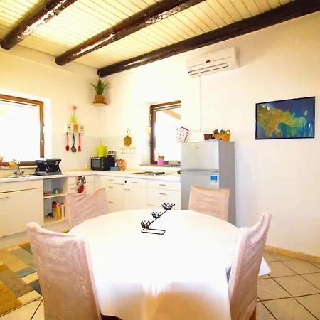 Obiteljska Kuca Za Odmor A4 Murter