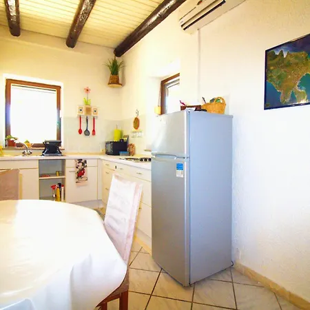 Obiteljska Kuca Za Odmor A4 Casa de Férias Murter