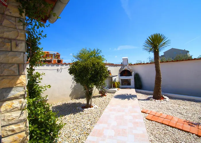 Vakantiehuis Obiteljska Kuca Za Odmor A4 *