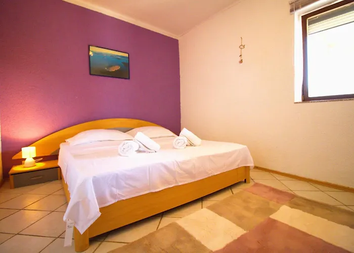 Obiteljska Kuca Za Odmor A4 Murter