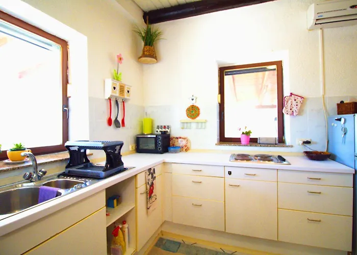 Obiteljska Kuca Za Odmor A4 Murter