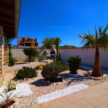 Vakantiehuis Obiteljska Kuca Za Odmor A4 Murter