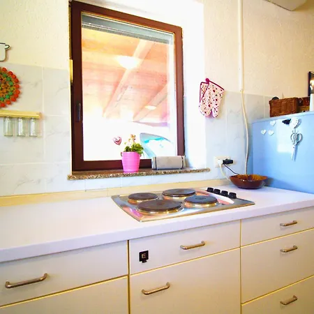 Holiday home Obiteljska Kuca Za Odmor A4 Murter