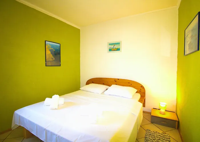 Obiteljska Kuca Za Odmor A4 *