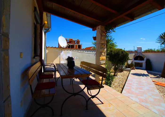 Obiteljska Kuca Za Odmor A4 Murter